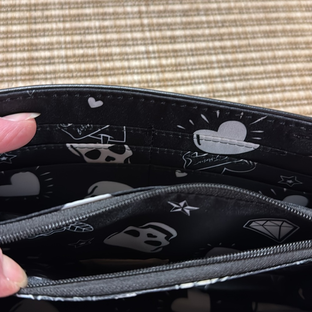 Luv Betsey Johnson Black Crossbody Purse - Picture 11 of 16